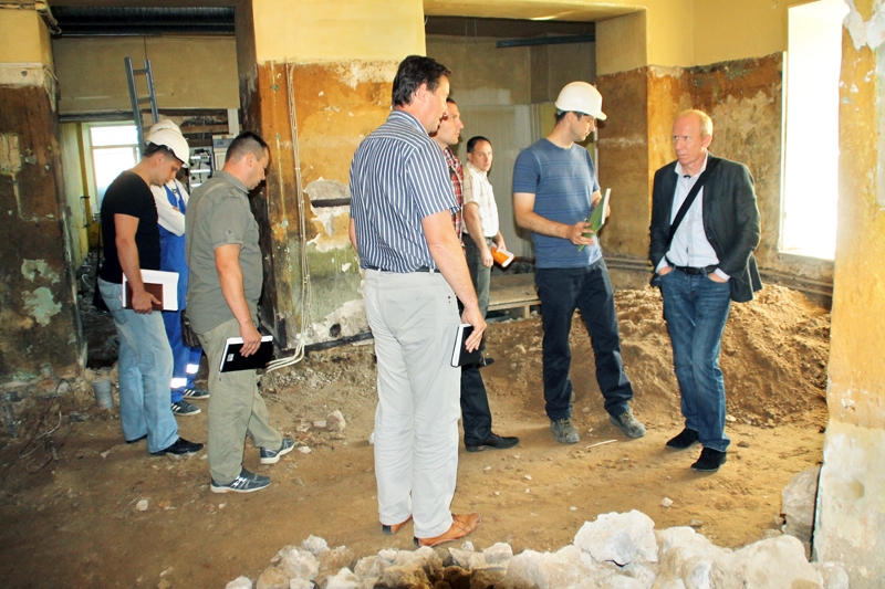 Būvsapulcē Bauskas Valsts ģimnāzijas ēdnīcā.
Autors: Foto – Uldis Varnevičs