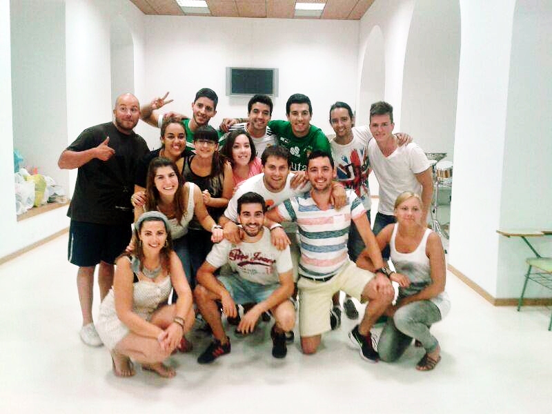 Normunds Karpičs (pirmajā rindā otrais no labās) Granadas universitātē ieguva neaizmirstamus iespaidus un daudz jaunu draugu.
Autors: no personiskā albuma