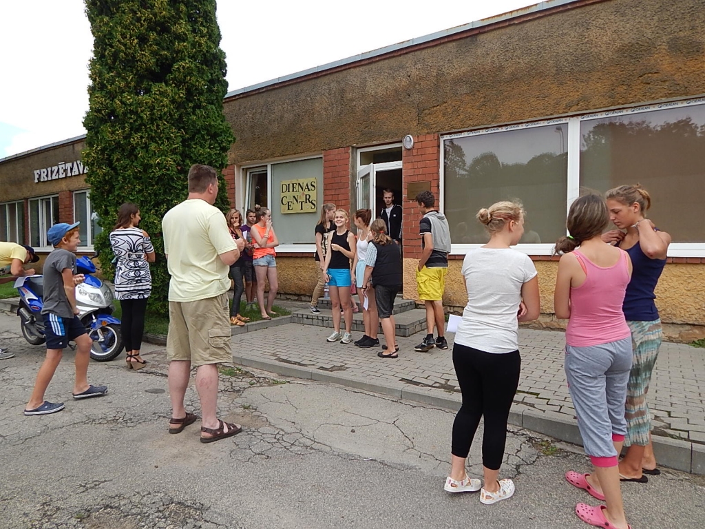  Fotoorientēšanās sacīkstes rīkoja un piedalījās paši jaunieši.
Autors: No albuma.