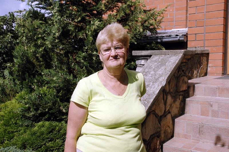 Biškope Liene Korņenkova ir pārliecināta – medus un citi produkti jāēd tur, kur tie ievākti vai izauguši. 
Autors: Ivars Bogdanovs