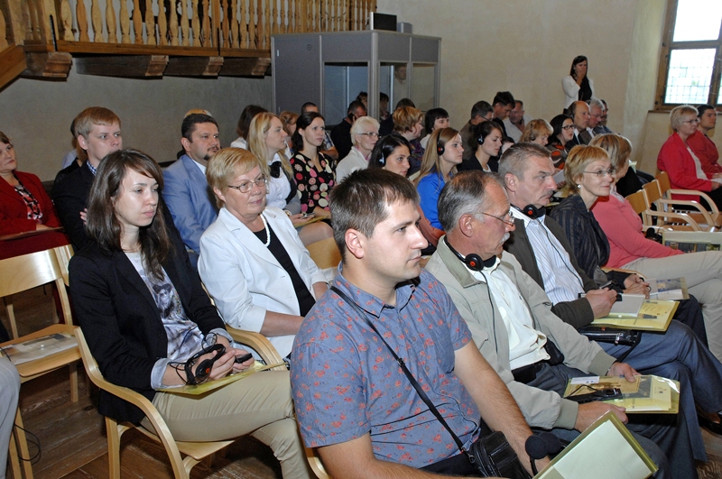 Projekta «Ilgtspējīga lietus ūdens kanalizācijas apsaimniekošana Lielupes baseina vides kvalitātes uzlabošanai» noslēguma konferences notika Bauskas pilī.
Autors: Ivars Bogdanovs