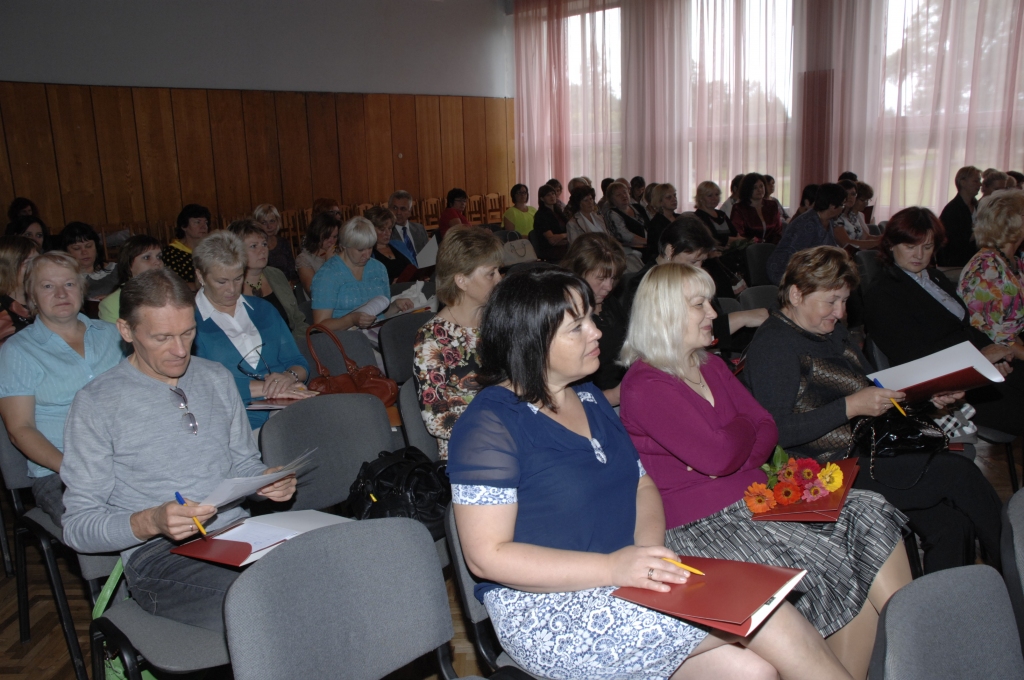 Pilsrundāles vidusskolā šis ir piektais novada skolotāju forums.
Autors: Ivars Bogdanovs