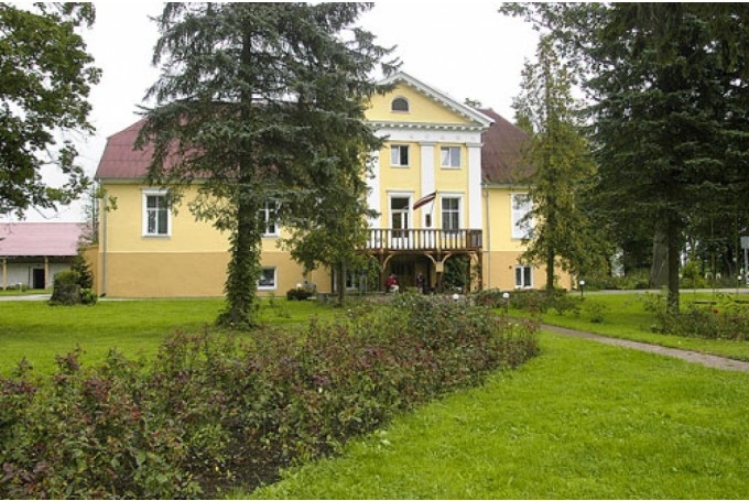 Plānots pansionāta «Derpele» ēkas remonts.
Autors: No arhīva.