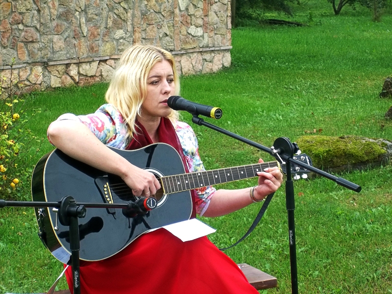 Sarmīte Gausiņa-Elksne dzejā un mūzikā.
Autors: Ruta Keiša