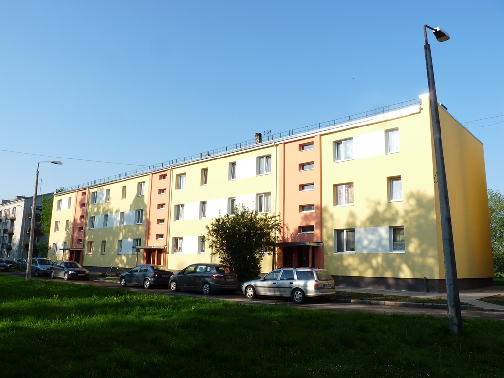 Saulaines ciematā, kur apkure tiek nodrošināta ar salmu briketēm, tarifs nemainīsies, jo salmu brikešu iepirkums izsludināts uz gadu, kura laikā cena nemainās.
Autors: rundale.lv