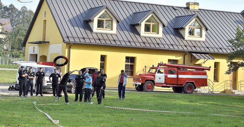 Riņķa mešana ir Skaistkalnes sacīkstēm raksturīga disciplīna, kas prasa ne tikai spēku, bet arī precizitāti.
Autors: Madara Ērgle