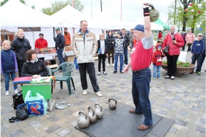 Autors: www.staburags.lv