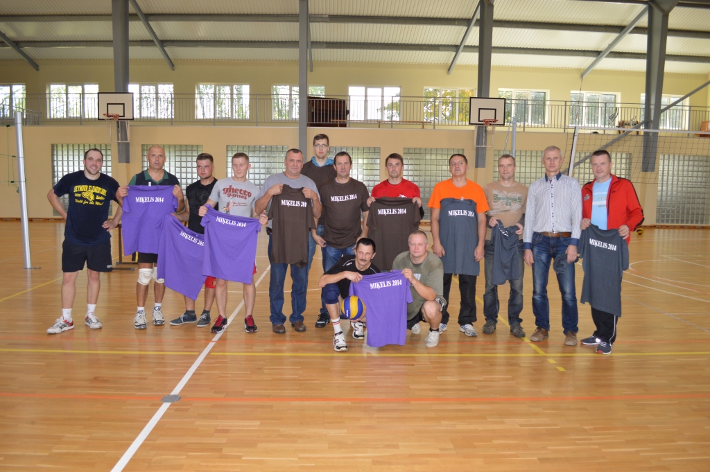 Miķeļa kausa izcīņas dalībnieki. 
Autors: Zane Gorškova