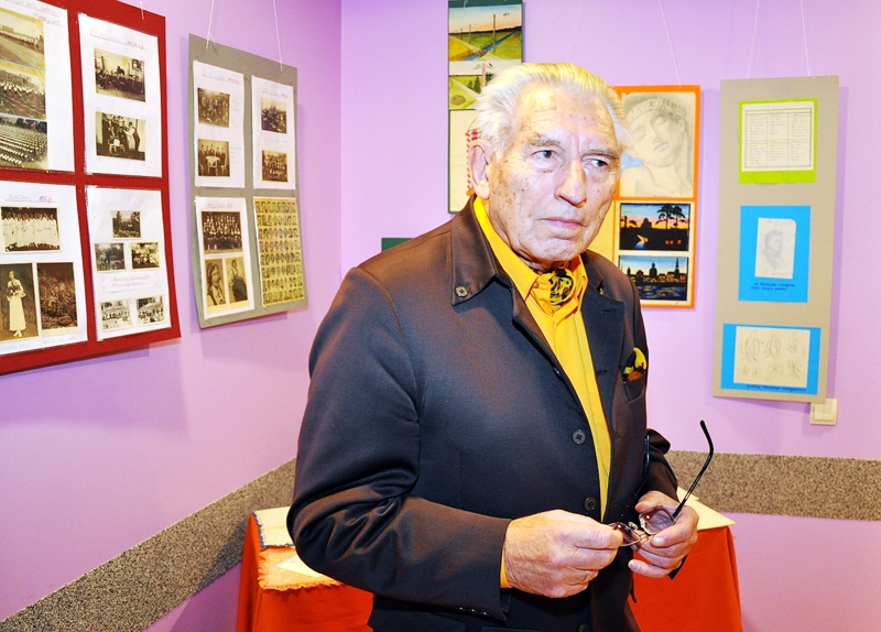 Ēriks Hānbergs, Vecumnieku vidusskolas absolvents, atcerējās gan dramatiskus notikumus, gan jaunības dienu draiskulības.
Autors: Žanna Zālīte