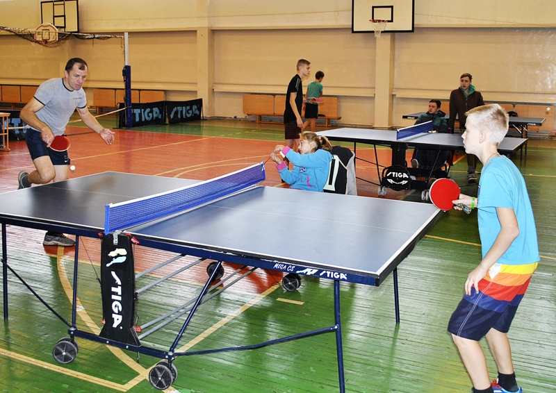 Turnīrā iesaistījās tikai seši dalībnieki. 
Autors: Māris Krūmiņš