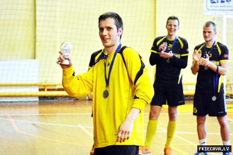 Āris Paužolis, pagājušā turnīra «Iecavas telpu futbola kauss» labākais vārtsargs, šogad sargās komandas «Gailīši» vārtus. 
Autors: fkiecava.lv