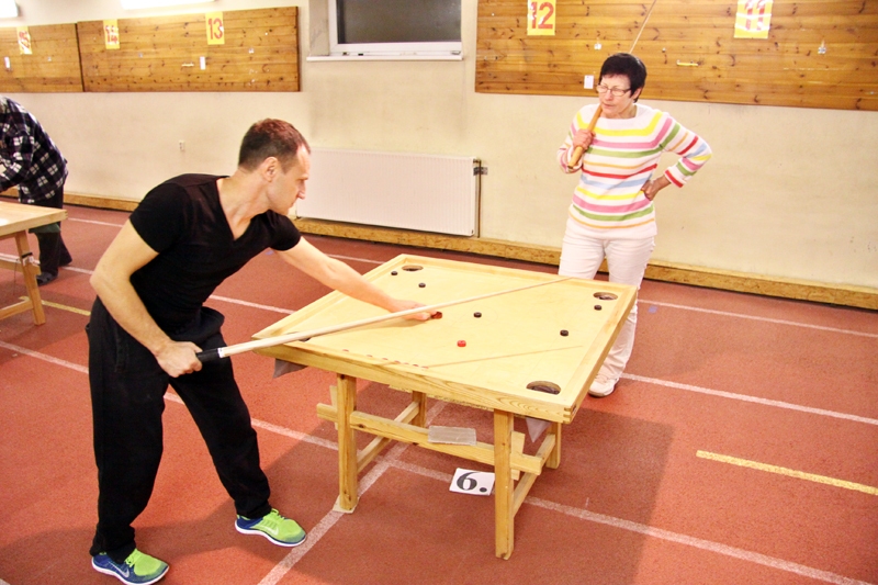 Superkausā kopā ar citiem baušķeniekiem iekļuva arī Eduards Lauks. Attēlā – spēle ar Birutu Siliņu.
Autors: Artūrs Dulbe 