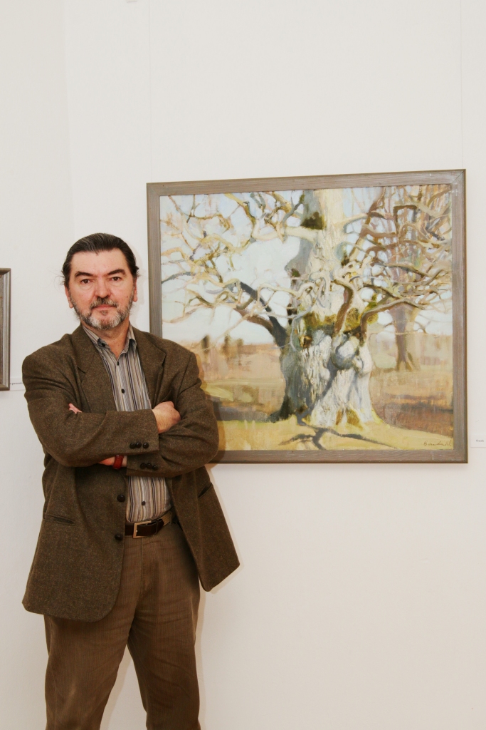 Gleznotājs Valērijs Baida personālizstādes atvēršanā Bauskas novadpētniecības un mākslas muzejā.
Autors: Linda Kaufmane