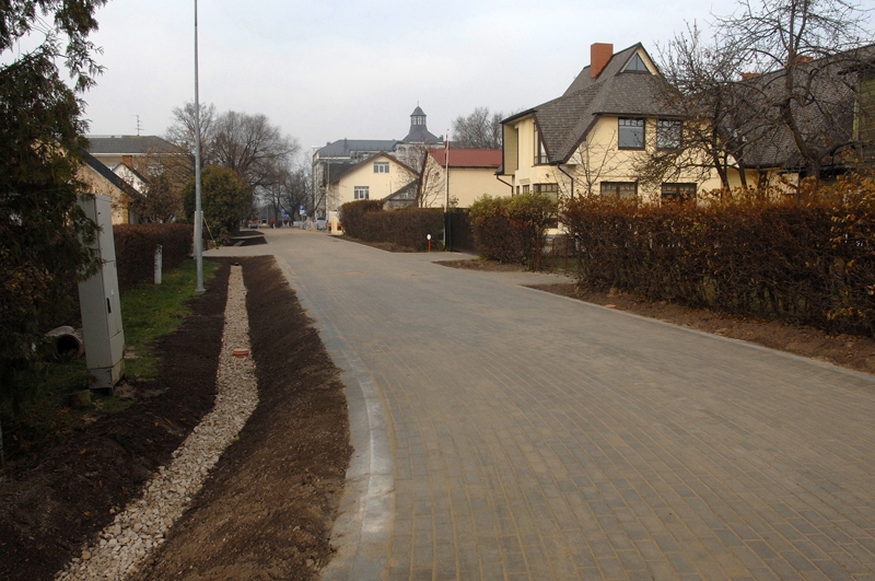 16. decembrī atklās 1. maija ielu. Pasākums paredzēts pēc darba ap pulksten 17.30. Pašvaldības darbinieki, ielu remonta veicēji, iedzīvotāji aicināti iziet ielas posmus un pārrunāt paveikto. Varēs mieloties ar siltu tēju, piparkūkām un pīrādziņiem. 
Autors: No arhīva.