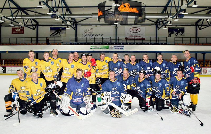 Vienību «Iecava 1» (no labās) un «Iecava 2» apvienotais foto.
Autors: no A. Štībeļa albuma. 