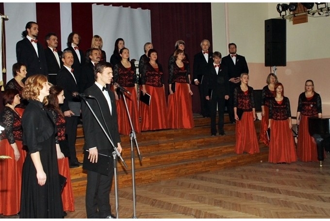 Vecumnieku tautas nama sarīkojumos skaņu un gaismu aparatūru 2015.gadā nodrošinās vietējā dīdžeju apvienība 