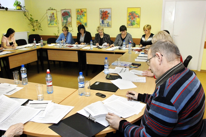 Vecumnieku novada deputāti nākamā gada budžetu vērtē kā sabalansētu.
Autors: Ivars Bogdanovs