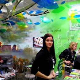 Bauskas TIC tūrisma konsultante Alīda Balode Somijas galvaspilsētā Helsinkos notiekošajā starptautiskā tūrisma izstādē „Matka 2015”   strādās 17. un 18.janvārī.
Autors: bauska.lv