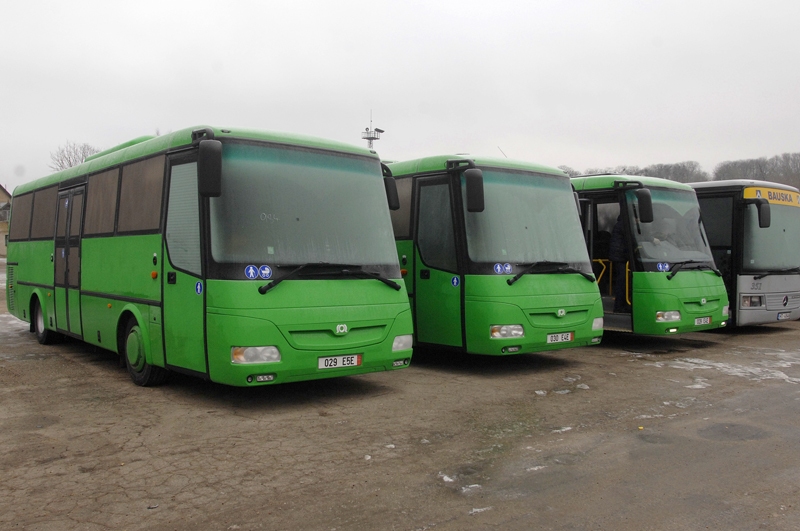 Čehijā ražotie «SOR» markas autobusi izturējuši pirmo pārbaudījumi, pievarot pusotra tūkstoša kilometru no rūpnīcas līdz Bauskai. 
Autors: Ivars Bogdanovs