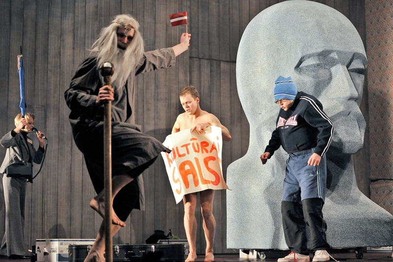 Izrāde «Raiņa sapņi» iestudēta Nacionālajā teātrī.
Autors: Kristaps Kalns