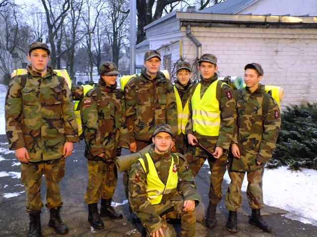 Eduarda Kirčenko (priekšplānā) vadītā komanda no bāzes devās projām apņēmības pilna uzvarēt. Diemžēl pretinieki izrādījās nedaudz spēcīgāki. 

Autors: No albuma.