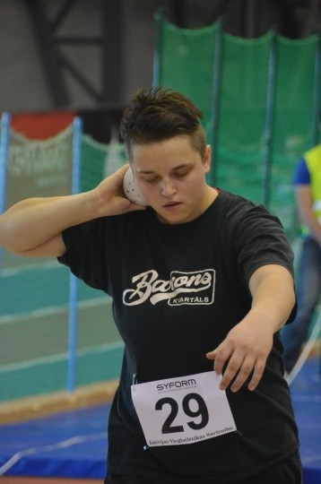 Aleksandra Geslere izcīnīja zelta godalgu lodes grūšanā. 
Autors: Antra Grīnberga, lat-athletics.lv. 