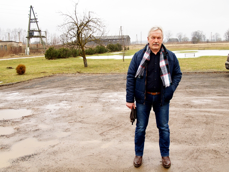 Ceļu būvniekam Jurim Krievam tuvākā ir lauku vide ar plašu apvārsni un praktisks darbs ar paša izdomātu risinājumu.
Autors: Antra Ērgle