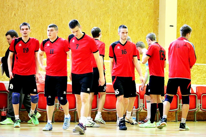 Uģis Eglītis (no kreisās, 19. numurs) spēlē guva 22 punktus, uzrādot labāko rezultātu vienībā.
Autors: no komandas albuma