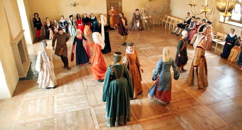 Sadejošanās ballē Bauskas pilī 7. martā.
Autors: no Bauskas pils muzeja krājuma