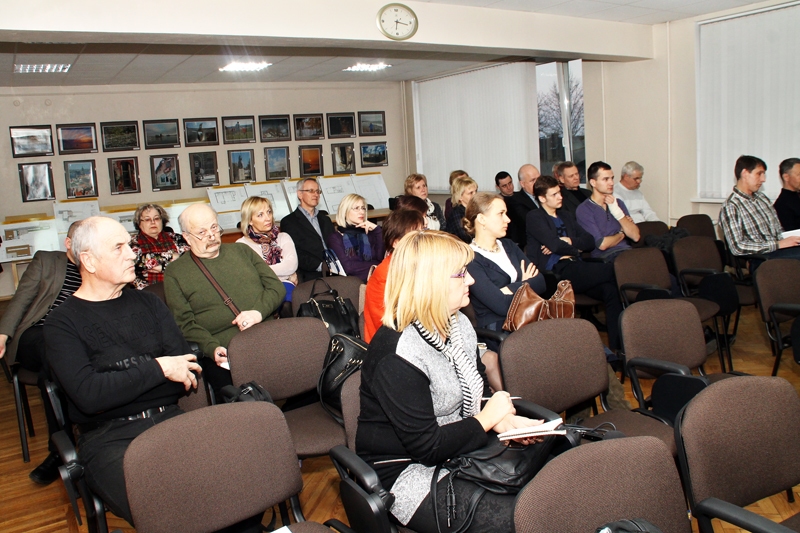Uz sapulci ieradušies Bauskas novada domes administrācijas pārstāvji un iedzīvotāji.
Autors: Uldis Varnevičs
