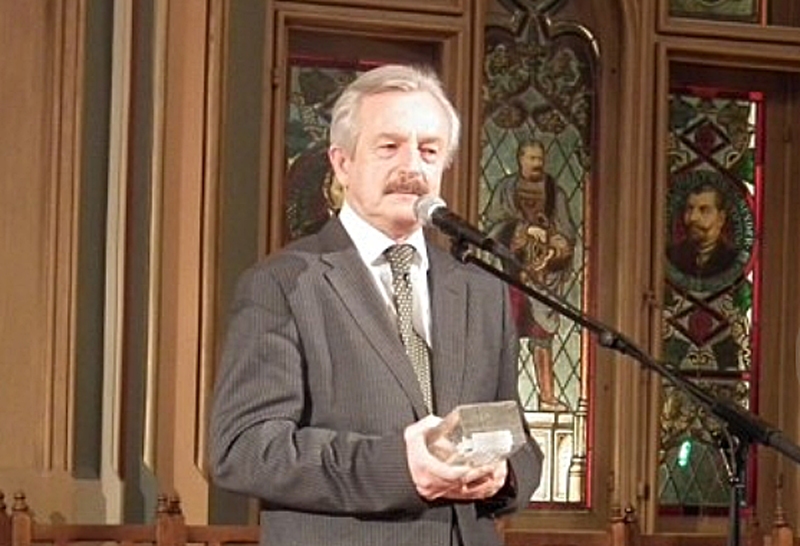 Imants Lancmanis, Rundāles pils direktors, sarīkojumā «Latvijas būvniecības gada balva 2014» saņemot «Grand Prix».
Autors: Ieva Šomina