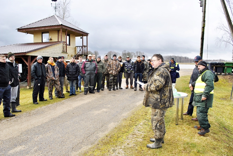 Vallē spiningot bija pulcējušies 57 sacensību dalībnieki.
Autors: Māris Krūmiņš