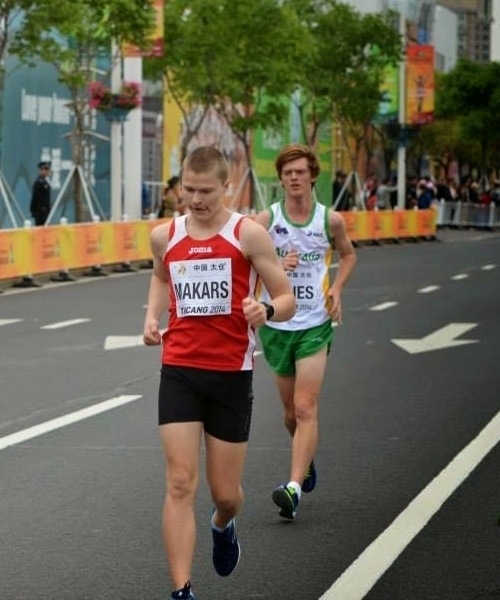  Baušķenieks Artūrs Makars desmit kilometru distanci junioriem veica 44 minūtēs un 36 sekundēs.
Autors: olimpiade.lv
