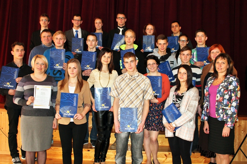 Programmas «Erasmus+» dalībnieki – Saulaines profesionālās vidusskolas audzēkņi kopā ar pavadošajiem skolotājiem. 
Autors: no projekta arhīva