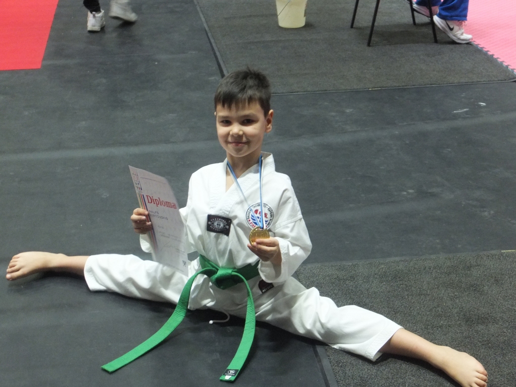 Ralfs Kirtovskis sacīkstēs Tallinā izcīnīja zelta godalgu. 
Autors: No albuma.