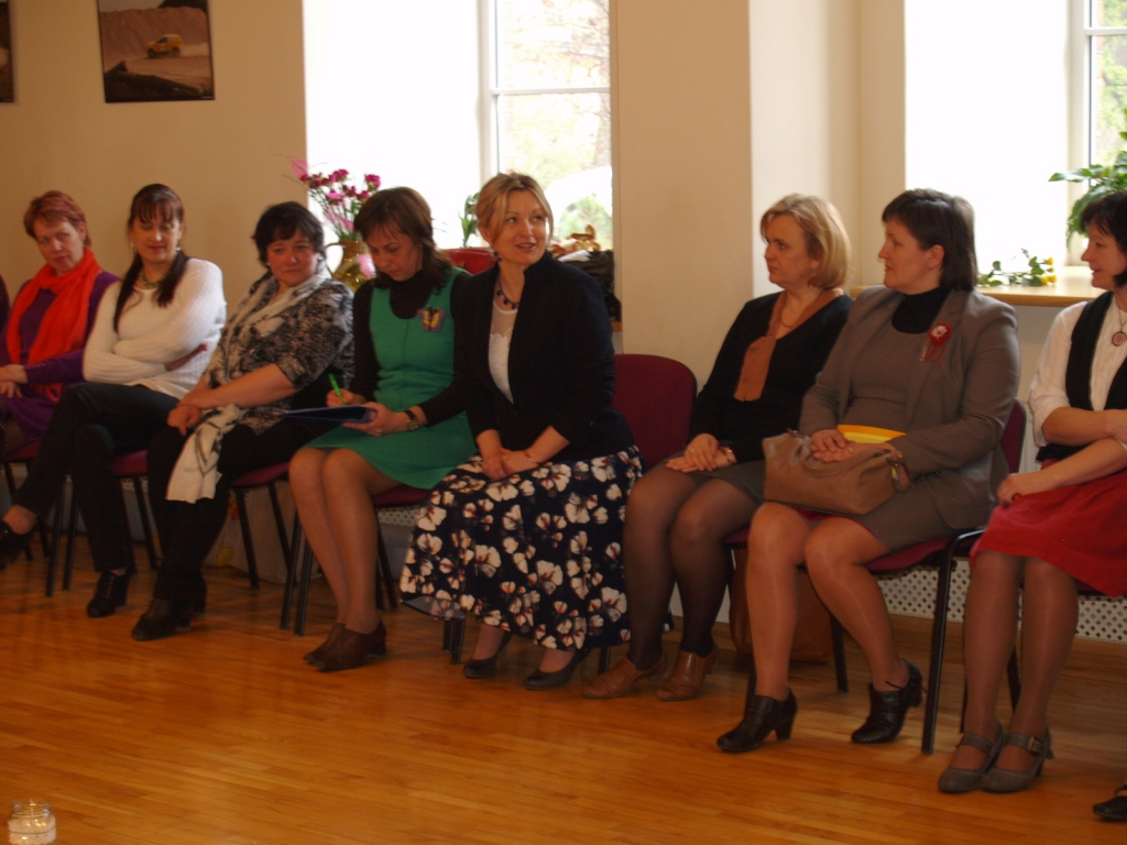 Inta Blūma uzsvēra pozitīvā enerģētiskā loka saglabāšanas nozīmi visā sarunas gaitā.

Autors: Antra Ērgle