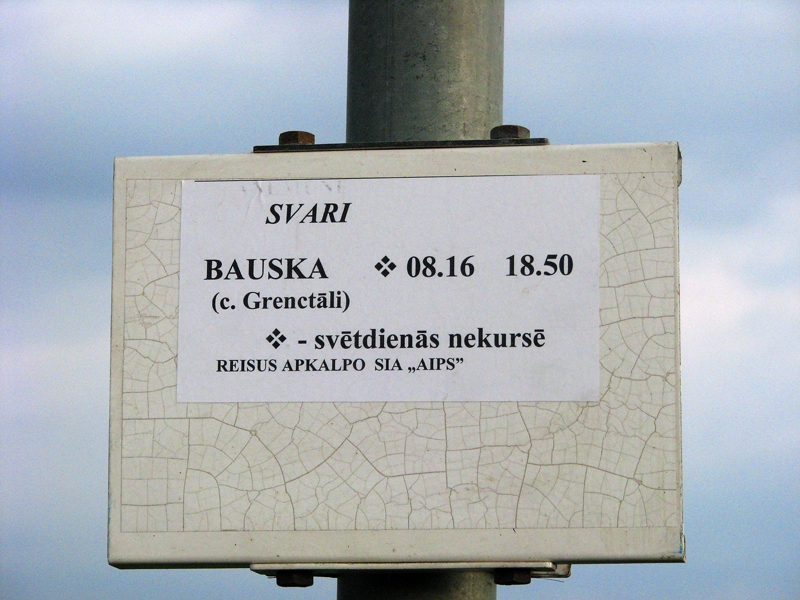 Aprīlī visos maršrutos, kuros pasažieru pārvadājumus veic SIA «Aips», pieturvietās uzstādītas jaunas kustības sarakstu plāksnītes. 

Autors: Vilnis Auzāns