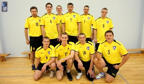 Mežotnes komanda.
Autors: riga.evl.lv