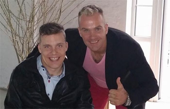 Mareks Odumiņš (no kreisās) kopā ar Andri Kiviču. 
Autors: Publicitātes foto.