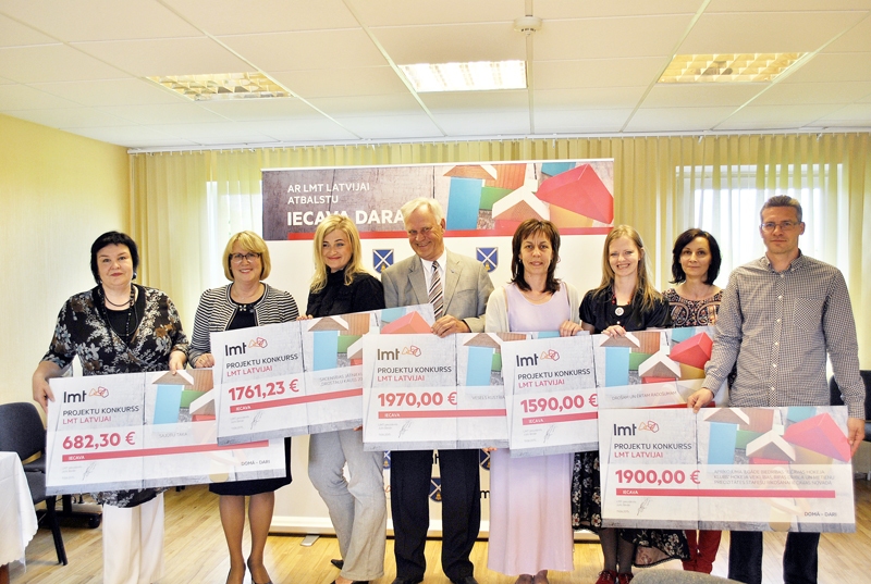 Projekta «LMT Latvijai» Iecavas novada laureāti.
Autors: Māris Krūmiņš
