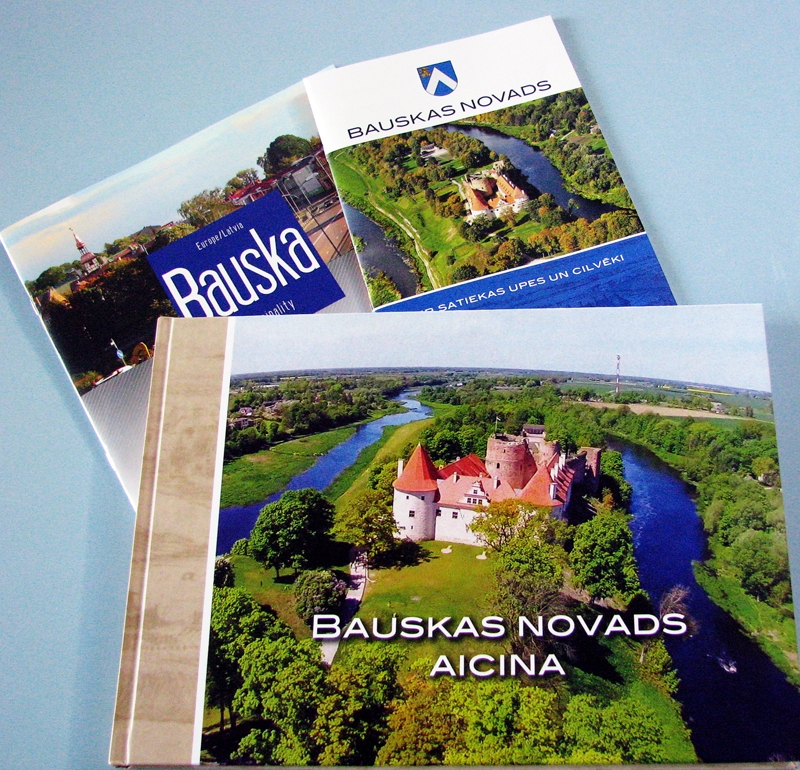 Šogad Bauskas pašvaldība laidusi klajā divus reprezentatīvus izdevumus.
Autors: Vilnis Auzāns