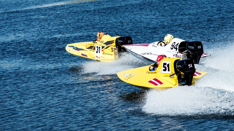Nils Slakteris izraujas vadībā, aiz sevis atstājot posma uzvarētāju Kristeru Einiņu un komandas biedru Miku Zaharčenoku. 
Autors: no komandas albuma