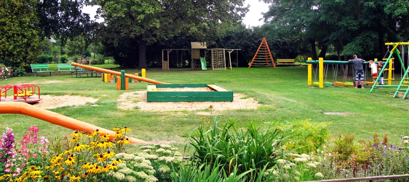 Jaunais rotaļlaukums.
Autors: no skolas albuma