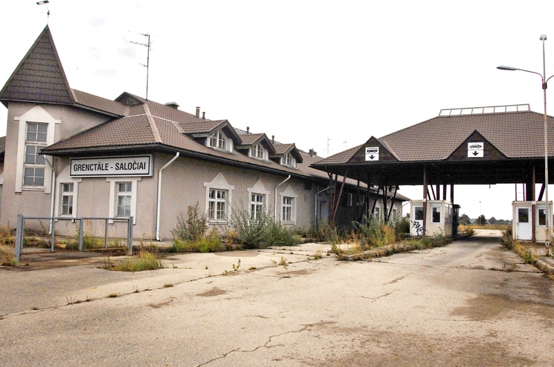 SIA «East-West Tranzit» tuvākā nākotnē Grenctāles robežpunkta ēkās iecerējusi iekārtot veikalu, kafejnīcu, automazgātavu, labiekārtotu autostāvvietu. 
Autors: Ivars Bogdanovs