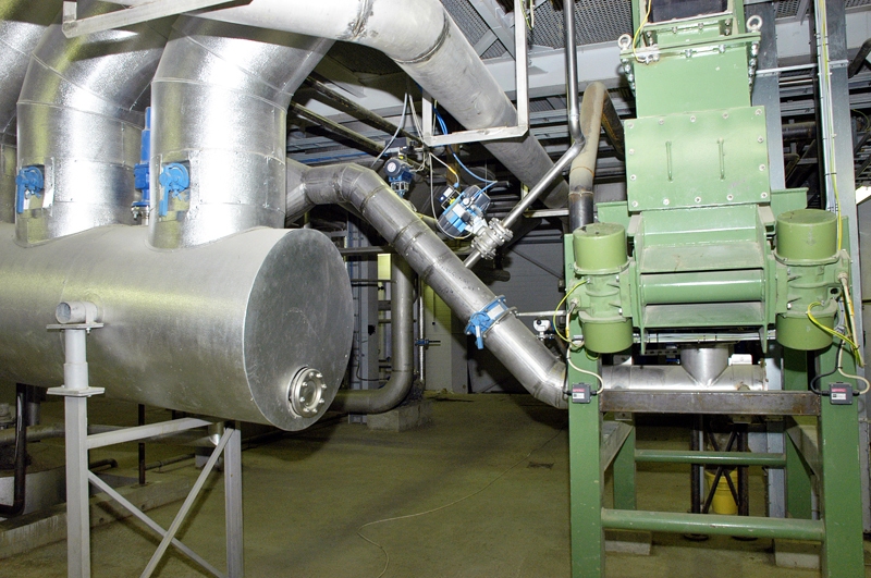 Iecavā pēc vairāk nekā gada pārtraukuma «Jaunpagasts Plus» atsāk ražot bioetanolu un proteīna produktu.
Autors: no «Bauskas Dzīves» arhīva