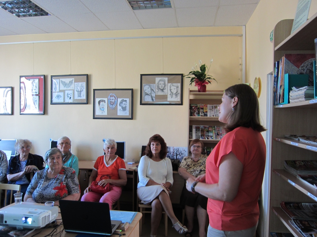 Madara Maslova un Anda Rācenāja veidojušas Rainim un Aspazijai veltītā sarīkojuma saturu.
Autors: No albuma.