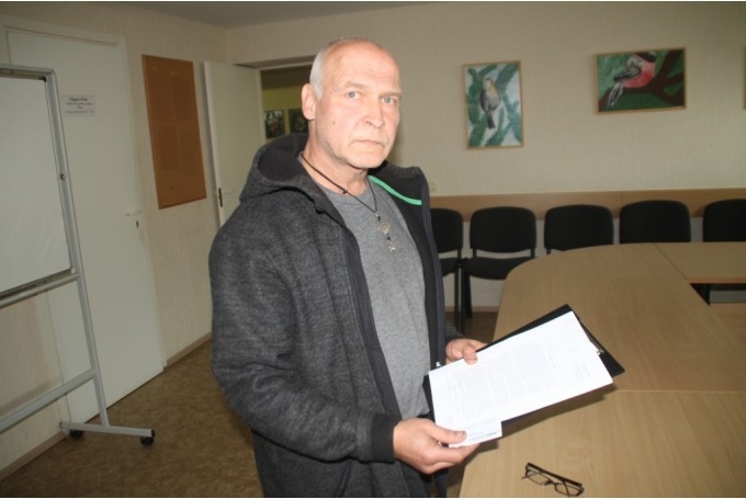 Igors Šiškins aicina Vecumnieku novada iedzīvotājus ierasties uz sapulci un kopējā balsojumā paust savu viedokli par bēgļu uzņemšanu novadā.
Autors: No arhīva.