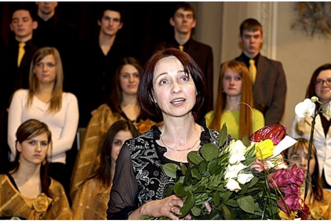 Mārīte Jonkus, Bauskas Valsts ģimnāzijas skolēnu kora diriģente.
Autors: No arhīva.