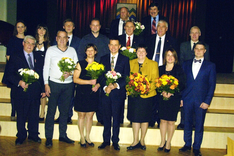 Gada labāko lauksaimnieku organizāciju pārstāvji apbalvošanā.
Autors: no LOSP albuma