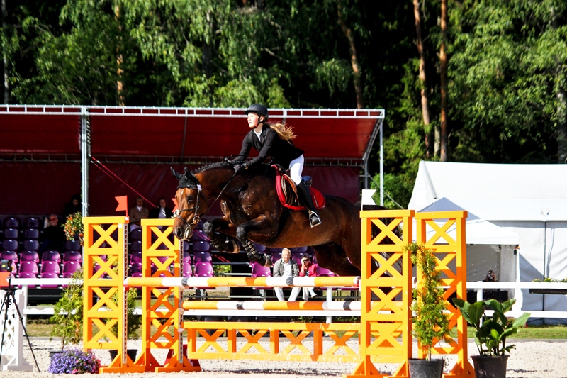 Elizabete Griķe ar Adellu sacensībās «Baltic Open 2015».
Autors: no V. Marčenkovas albuma. 